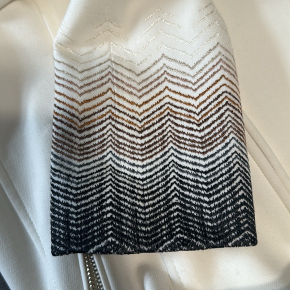 White House black market coat - Picture 4 of 5